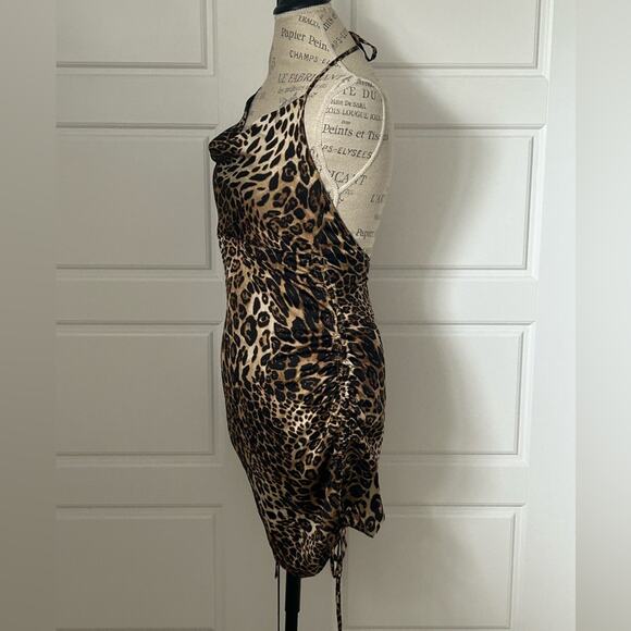 Meshki cheetah animal print mini dress halter backless size small - Picture 5 of 10